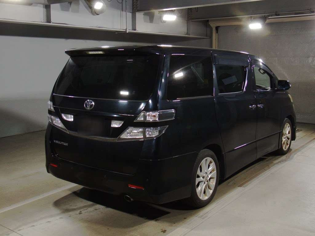 2011 Toyota Vellfire ANH20W[1]