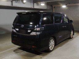 2011 Toyota Vellfire