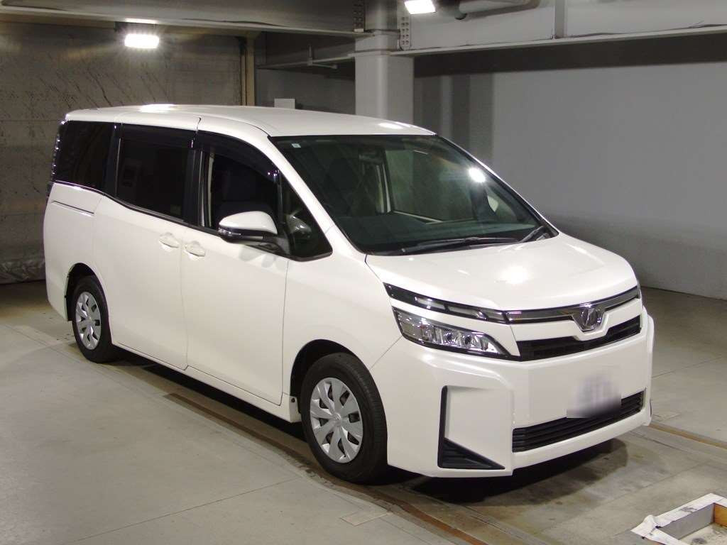 2017 Toyota Voxy ZRR80G[2]