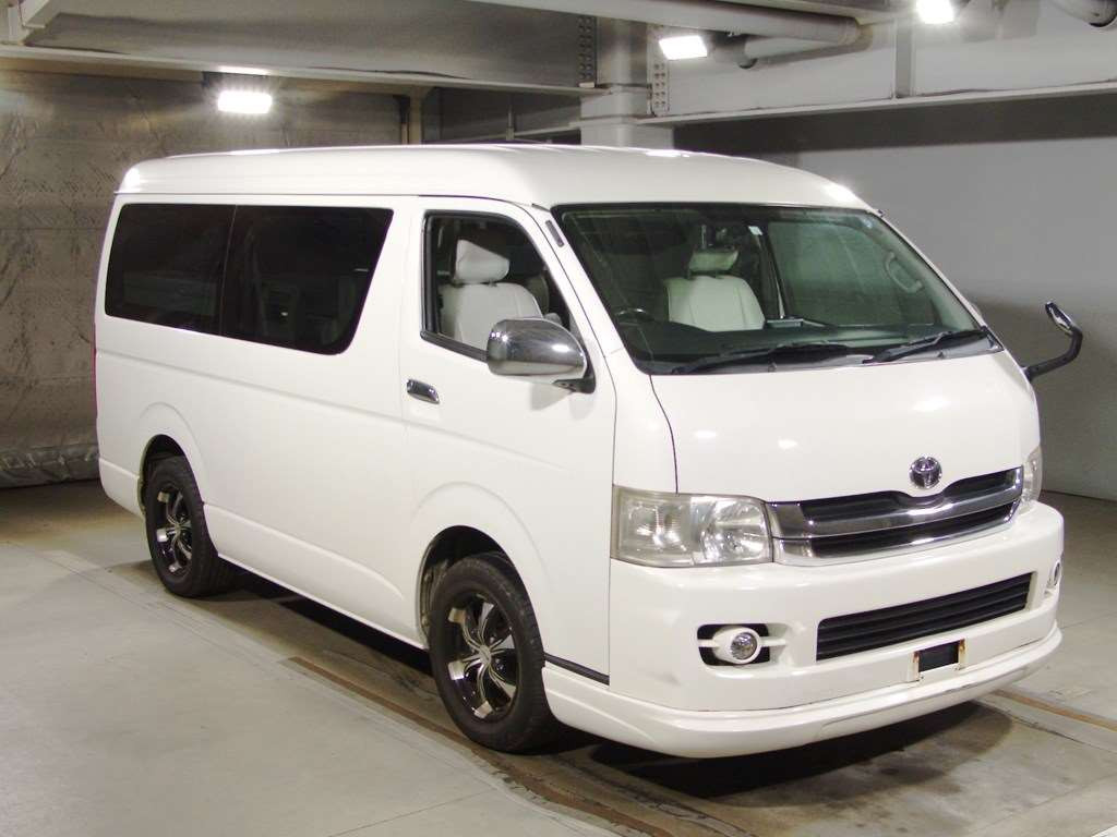 2009 Toyota Hiace Wagon TRH214W[2]