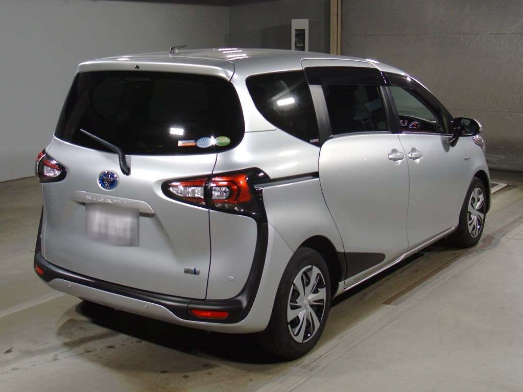 2020 Toyota Sienta NHP170G[1]