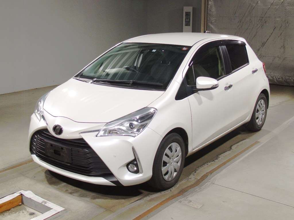 2019 Toyota Vitz NSP130[0]