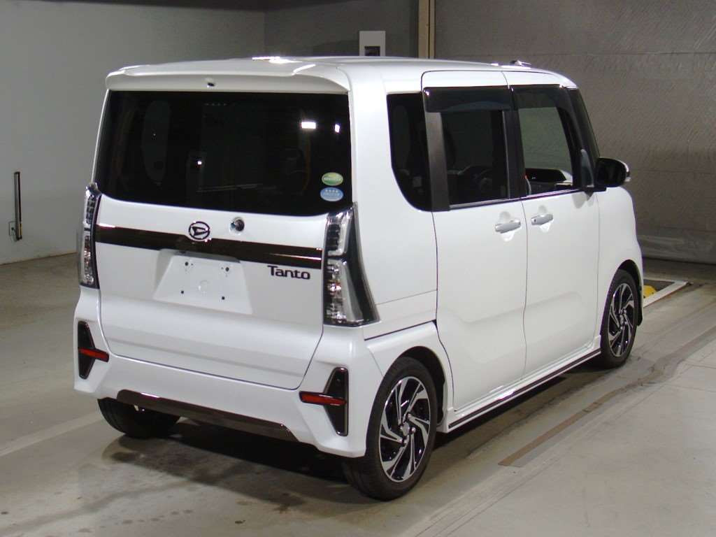 2019 Daihatsu Tanto Custom LA650S[1]