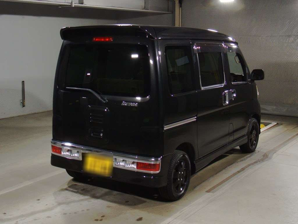 2013 Daihatsu Atrai Wagon S321G[1]