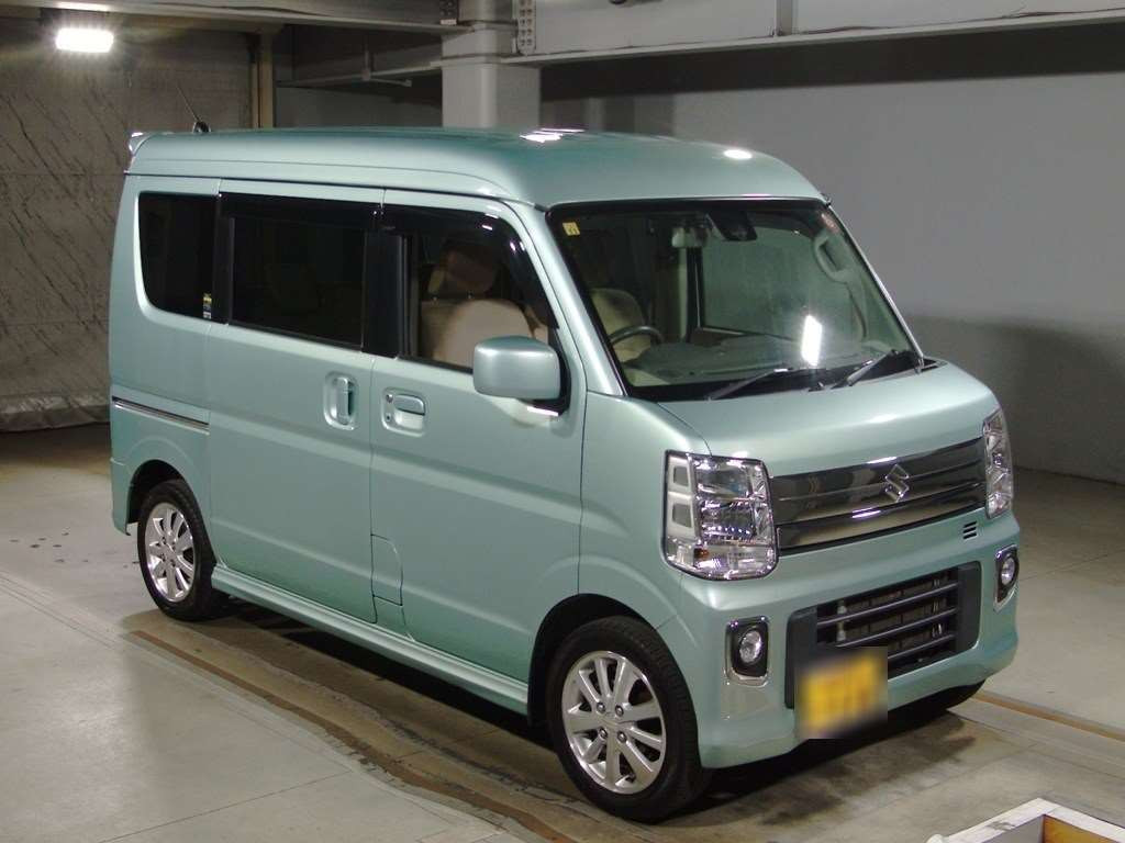 2018 Suzuki Every Wagon DA17W[2]