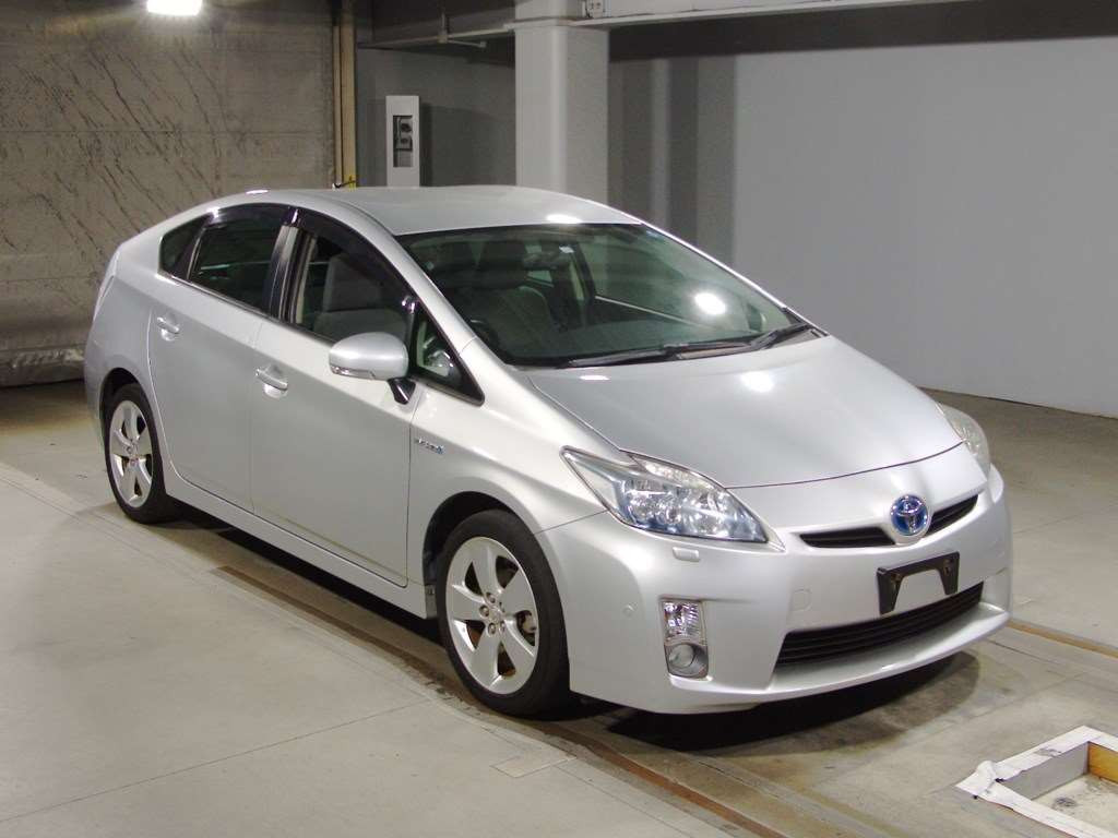 2009 Toyota Prius ZVW30[2]