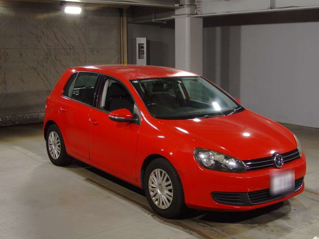 2010 Volkswagen Golf 1KCBZ[2]