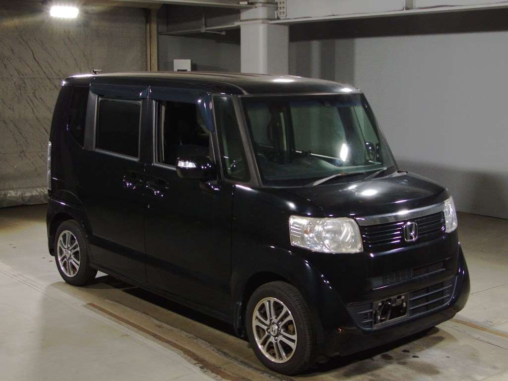 2014 Honda N-BOX JF1[2]