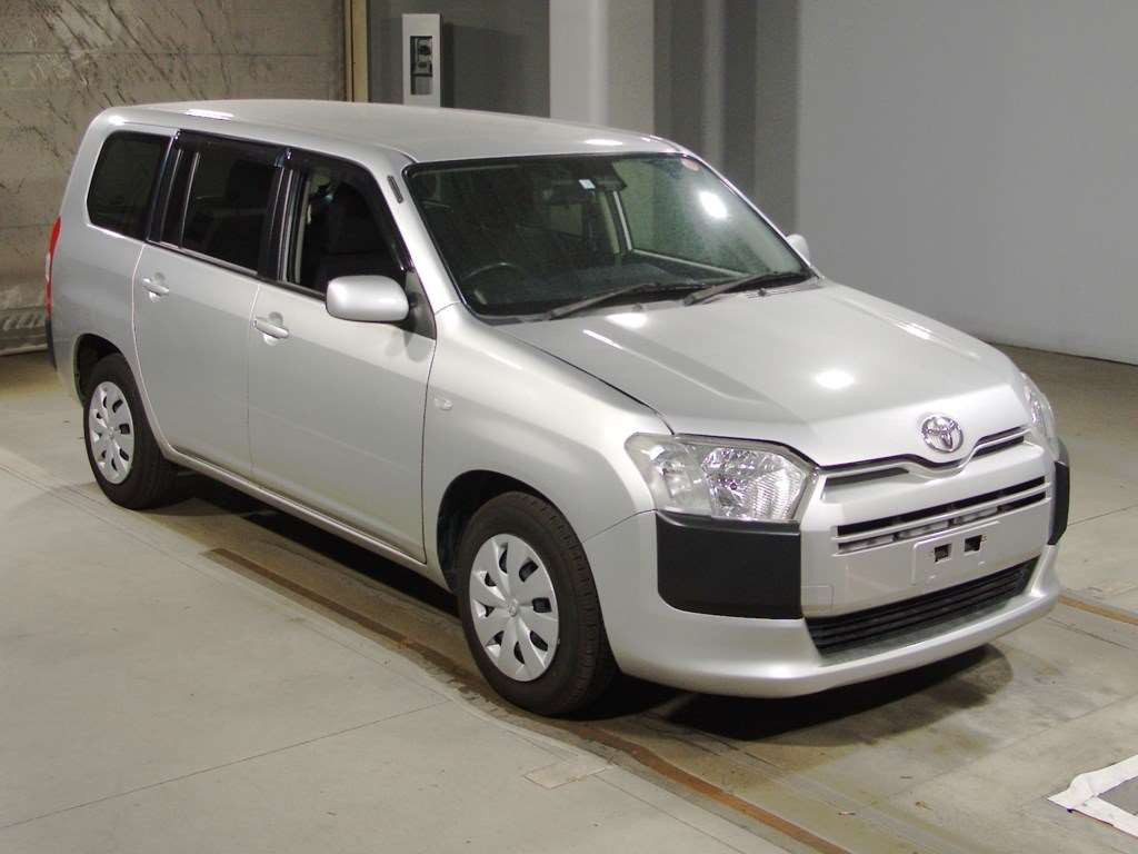 2017 Toyota Probox NCP160V[2]