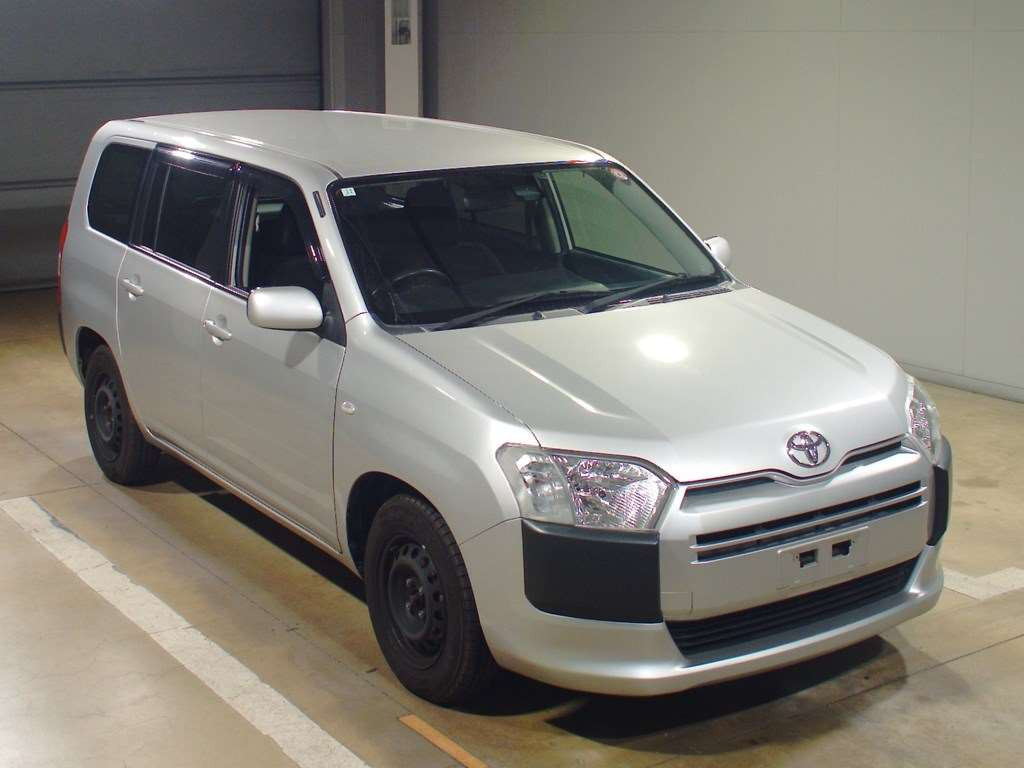 2017 Toyota Probox NCP160V[2]