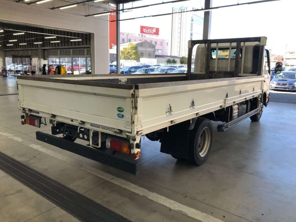 2019 Toyota Toyoace Truck XZU722[1]