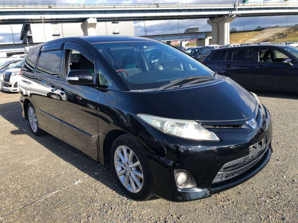 2012 Toyota Estima ACR50W[2]