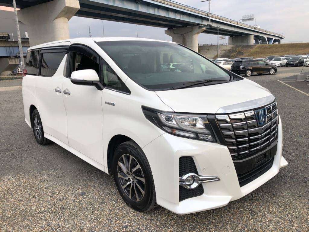 2016 Toyota Alphard Hybrid AYH30W[2]