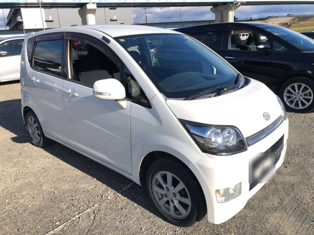 2008 Daihatsu Move L175S[2]