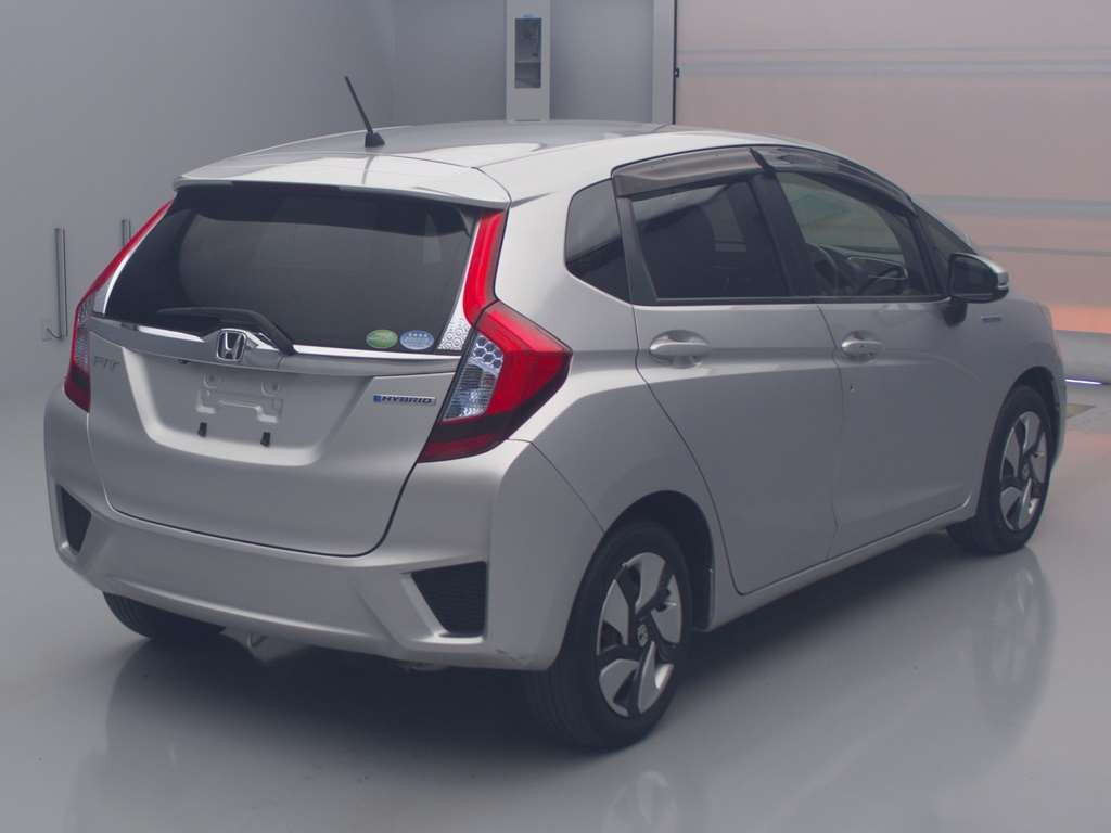 2014 Honda Fit Hybrid GP5[1]