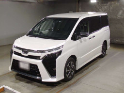 2020 Toyota Voxy