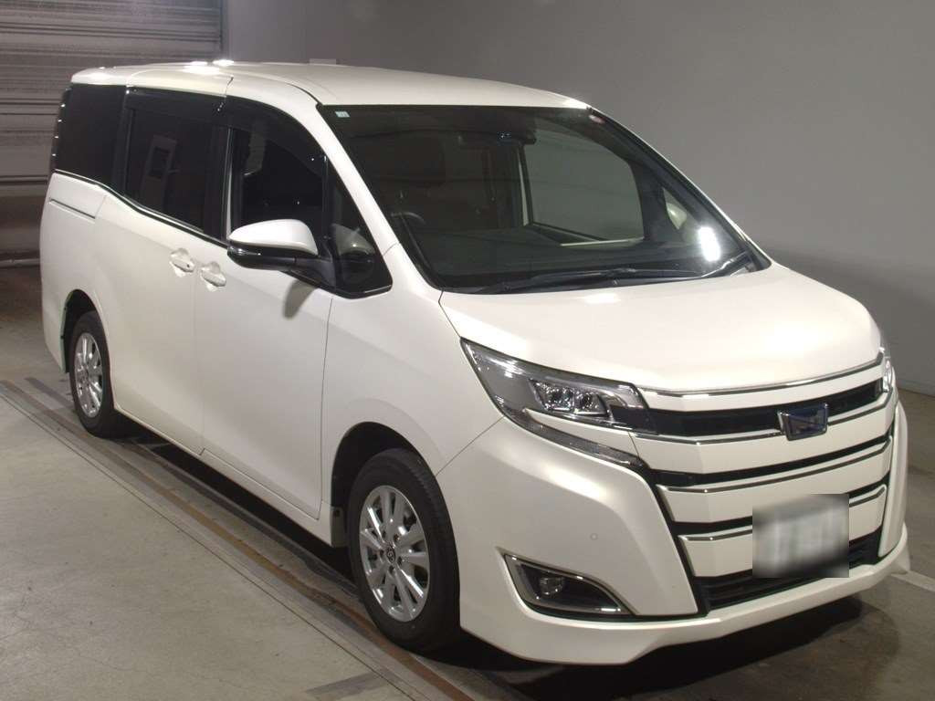 2020 Toyota Noah ZWR80G[2]