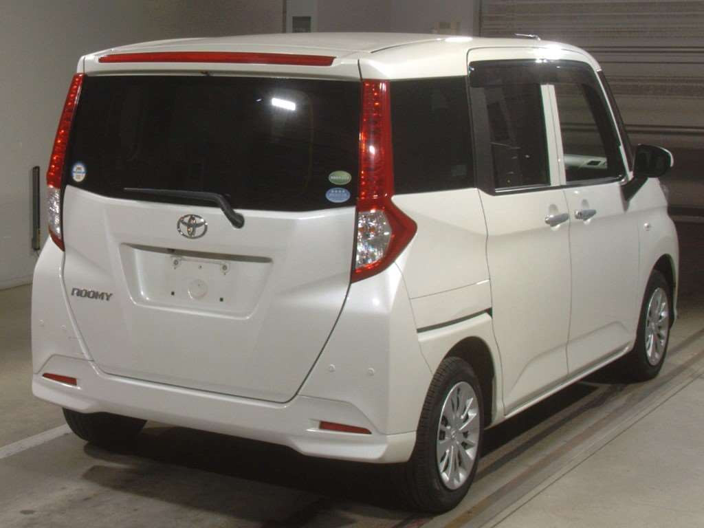 2019 Toyota Roomy M900A[1]