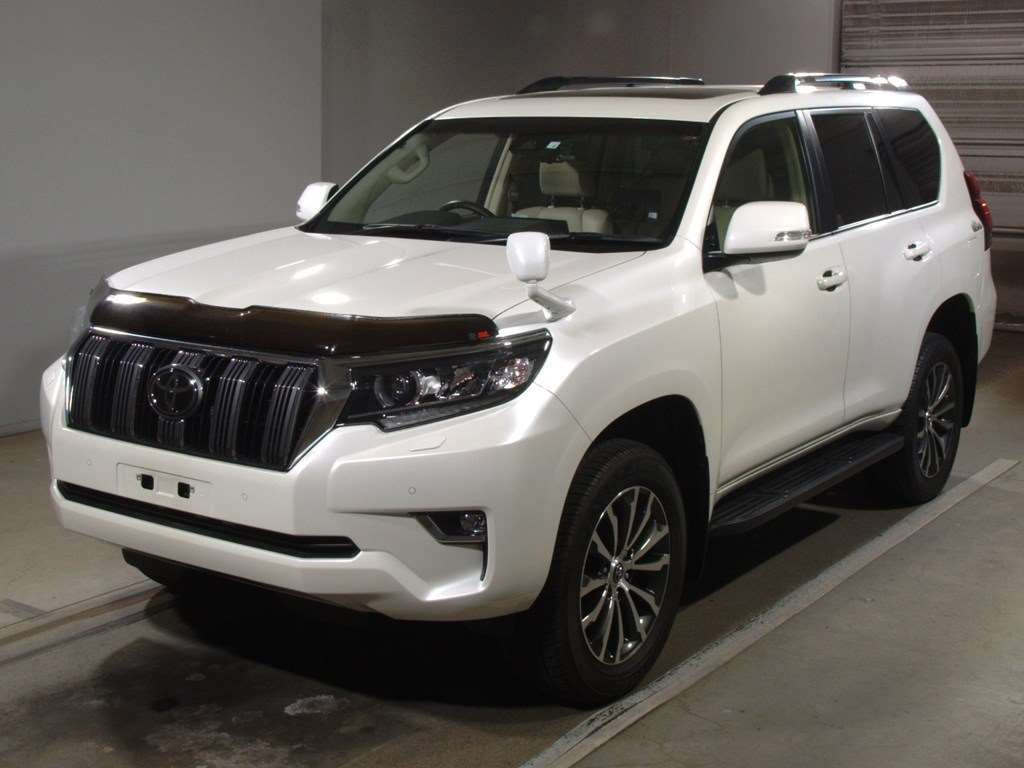 2018 Toyota Land Cruiser Prado TRJ150W[0]