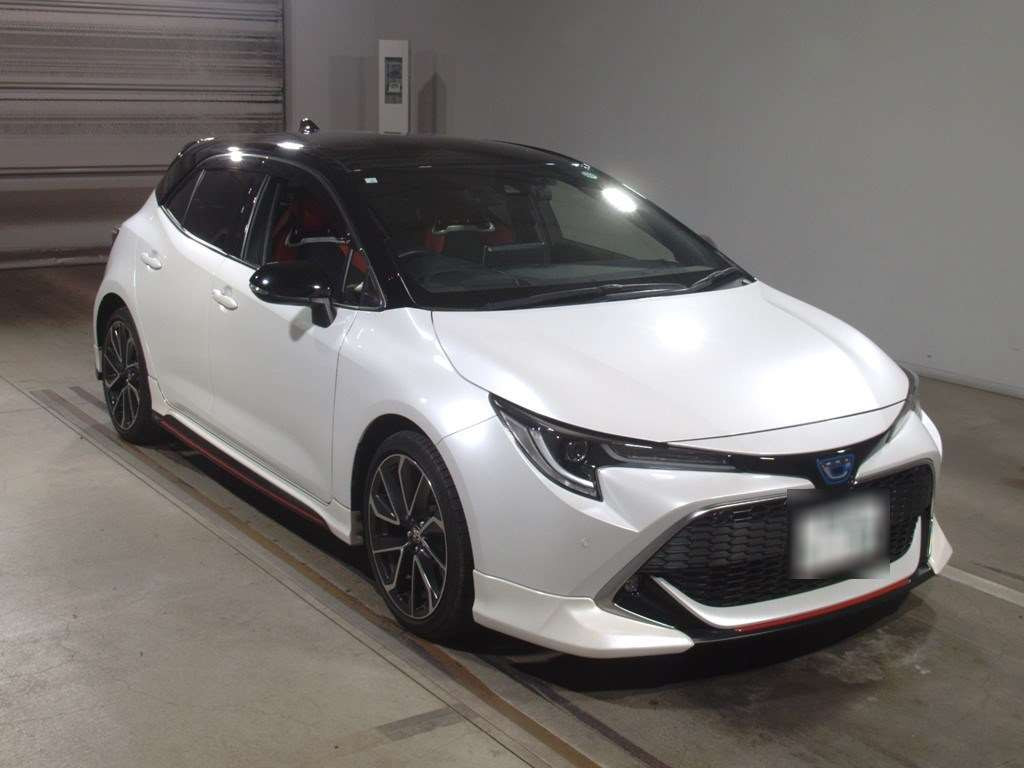 2020 Toyota Corolla Sports ZWE213H[2]