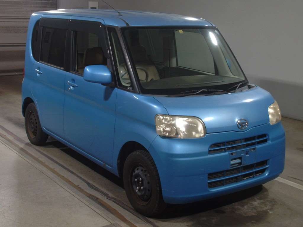 2009 Daihatsu Tanto L375S[2]