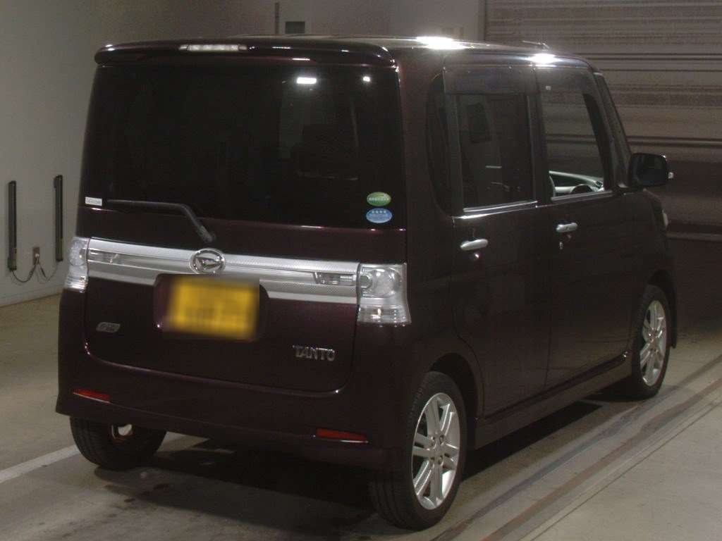 2013 Daihatsu Tanto Custom L375S[1]