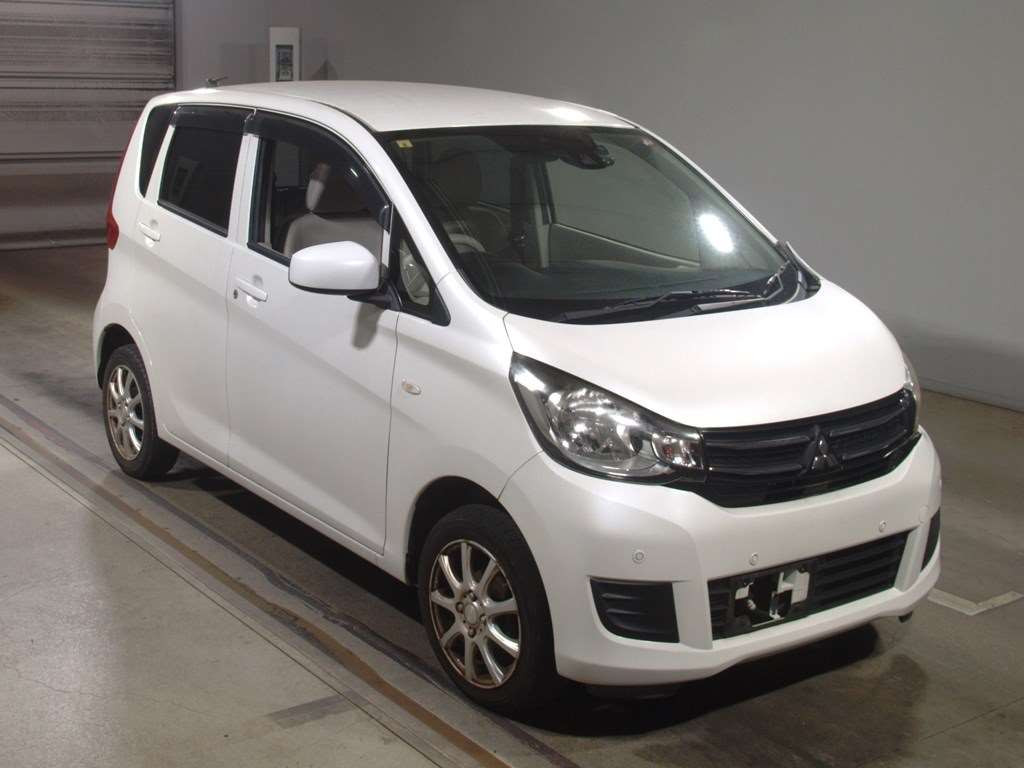 2018 Mitsubishi eK Wagon B11W[2]