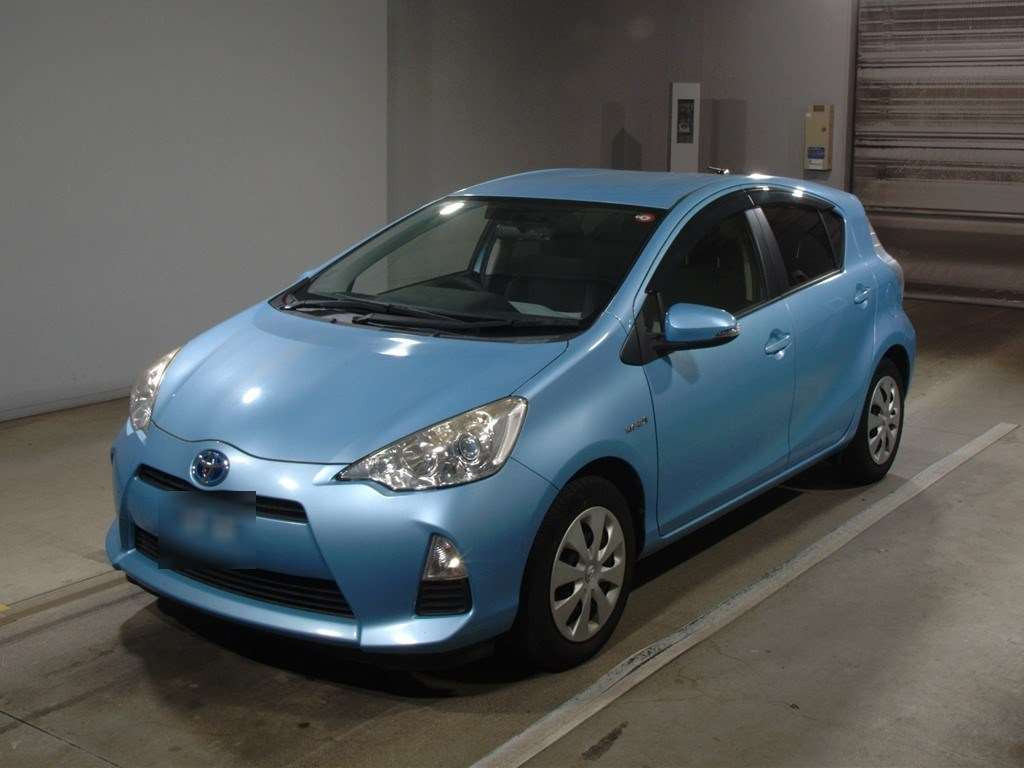 2014 Toyota Aqua NHP10[0]