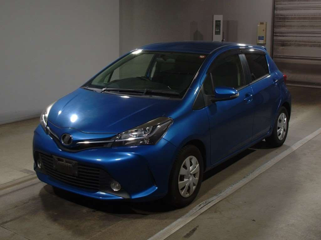 2014 Toyota Vitz NSP130[0]