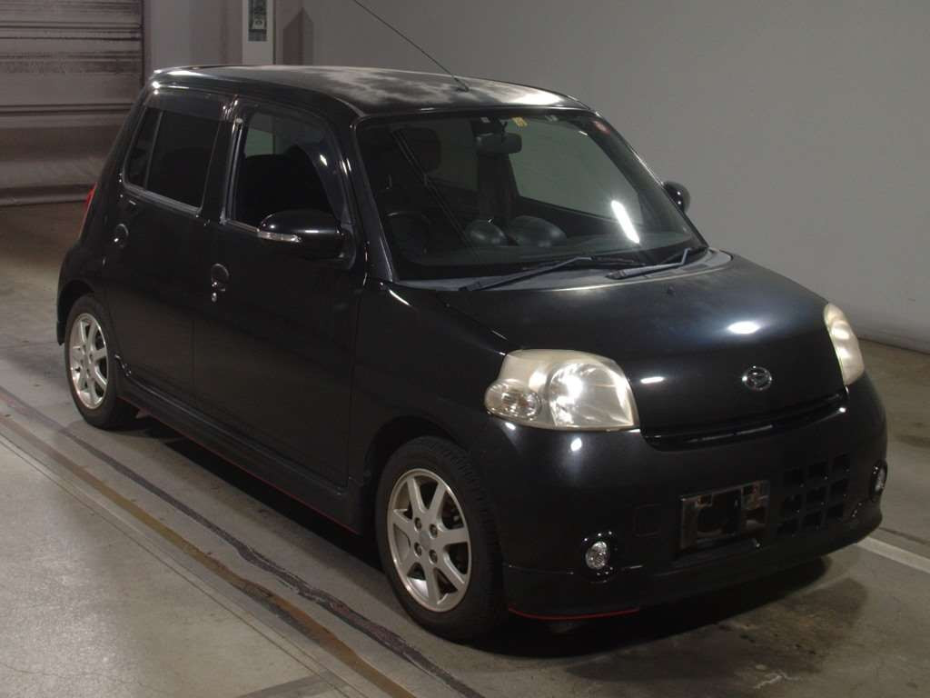 2009 Daihatsu Esse L235S[2]