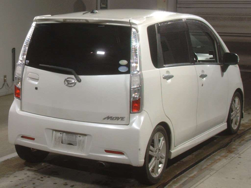 2011 Daihatsu Move Custom LA100S[1]