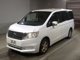 2012 Honda Step WGN