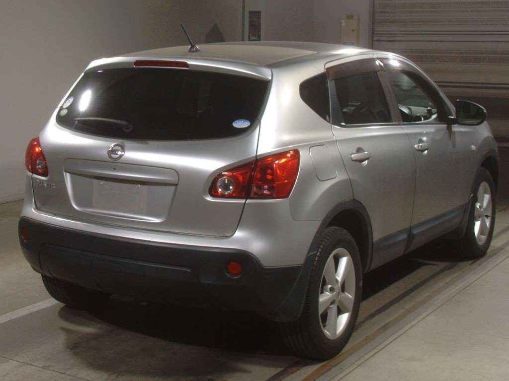 2008 Nissan Dualis J10[1]