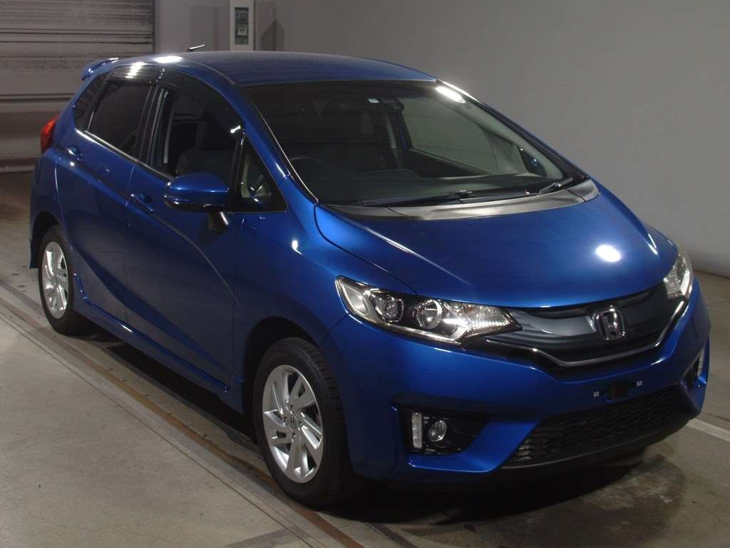 2013 Honda Fit GK4[2]