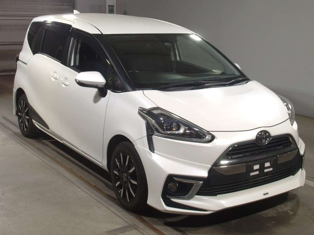 2015 Toyota Sienta NSP170G[2]