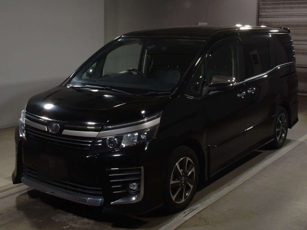 2016 Toyota Voxy ZRR80W[0]