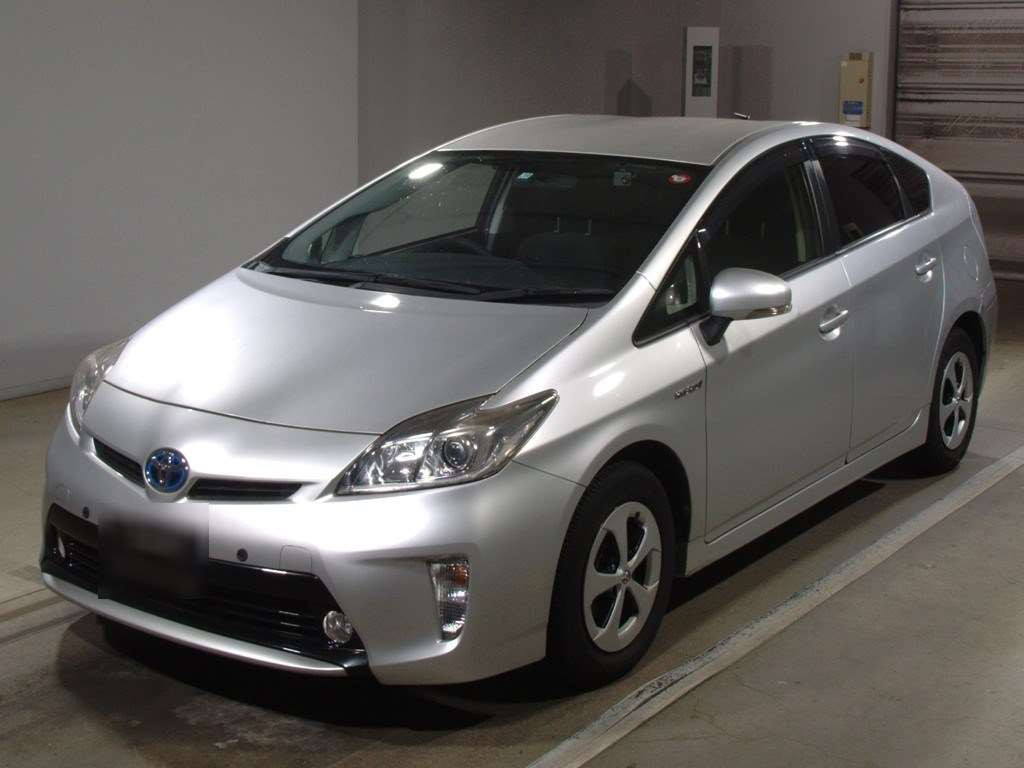 2015 Toyota Prius ZVW30[0]