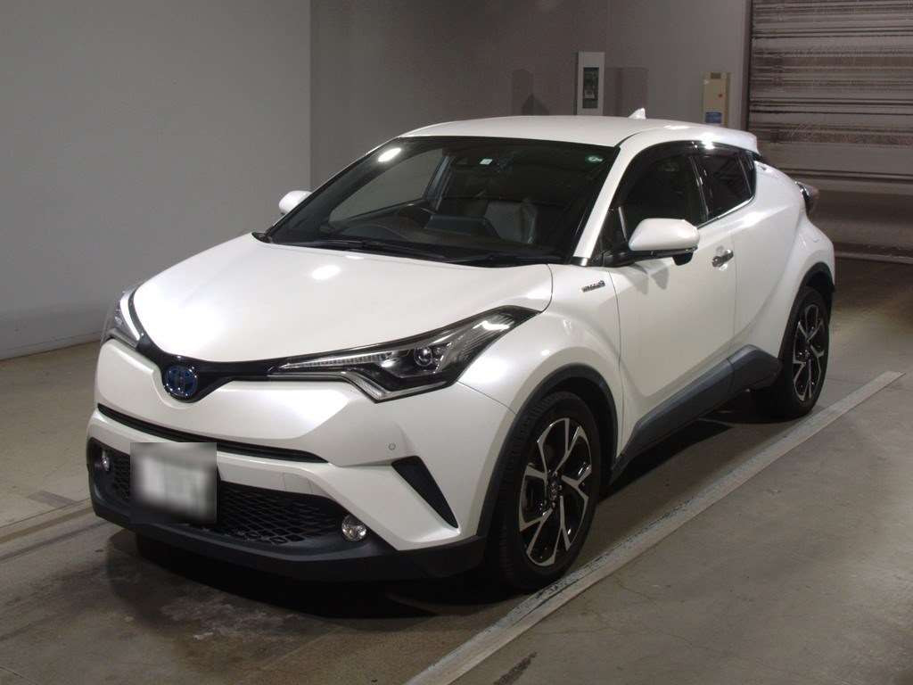 2018 Toyota C-HR ZYX10[0]