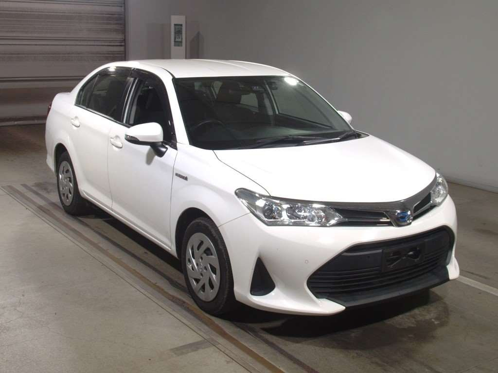 2019 Toyota Corolla Axio NKE165[2]