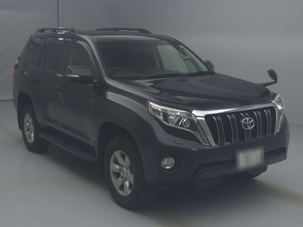 2017 Toyota Land Cruiser Prado GDJ150W[2]