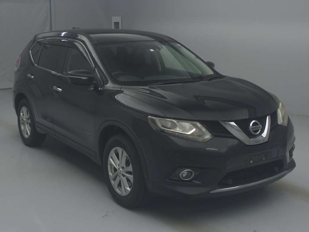 2016 Nissan X-Trail HNT32[2]