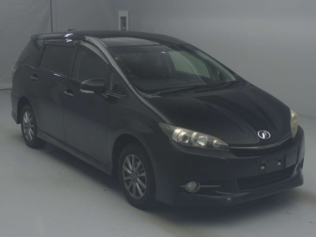 2013 Toyota Wish ZGE25W[2]