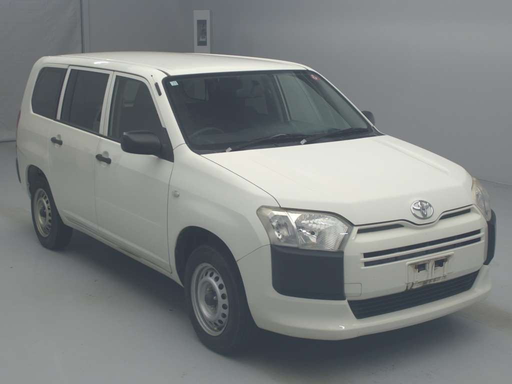 2016 Toyota Succeed NCP165V[2]