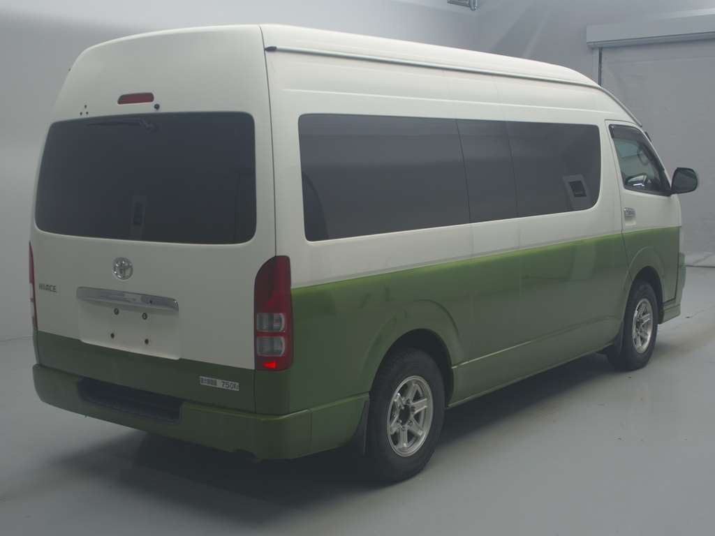 2010 Toyota Hiace Van TRH226K[1]