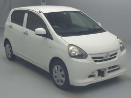 2013 Daihatsu Mira es