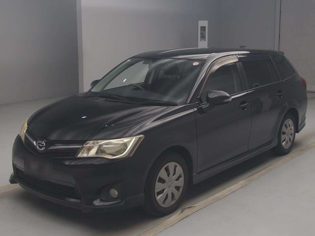 2012 Toyota Corolla Fielder NZE161G[0]