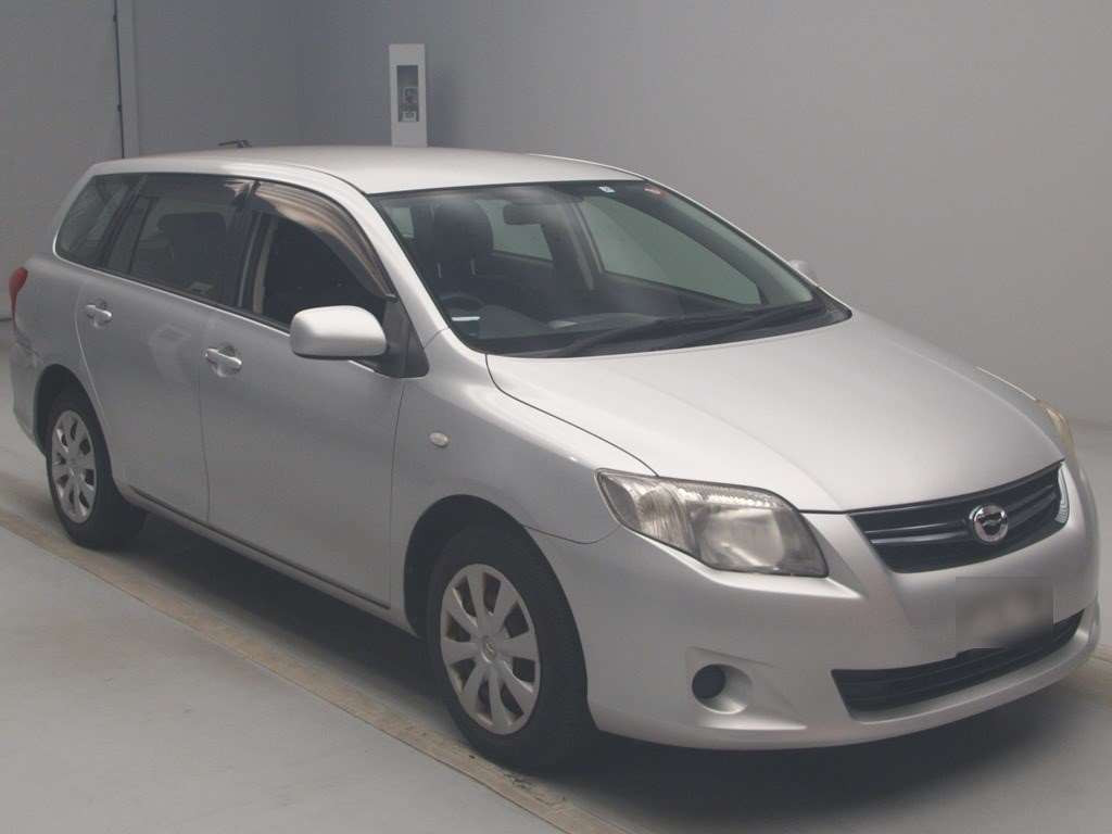 2011 Toyota Corolla Fielder NZE141G[2]