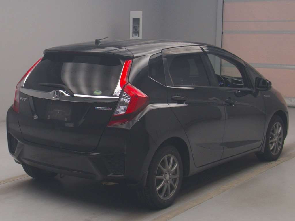 2014 Honda Fit Hybrid GP5[1]