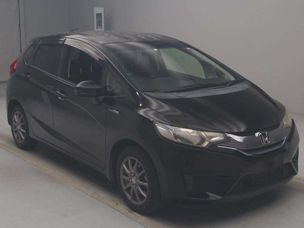 2014 Honda Fit Hybrid GP5[2]