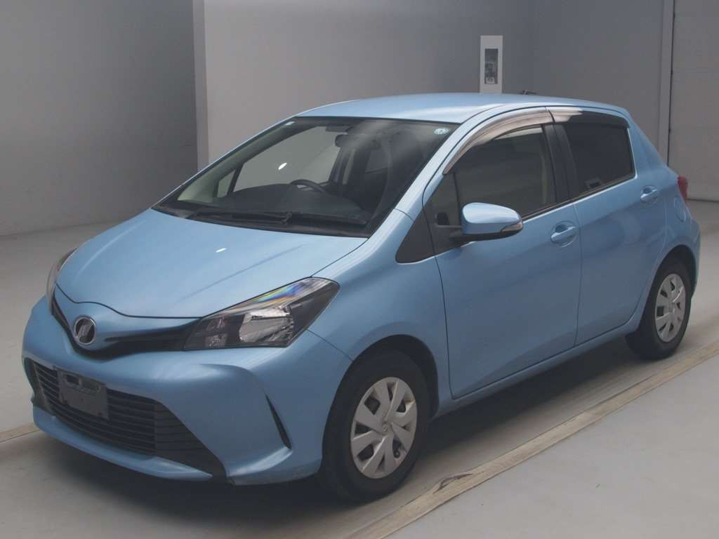 2015 Toyota Vitz NSP130[0]